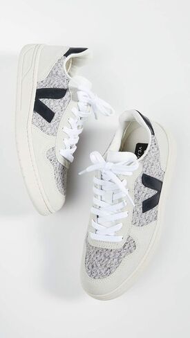 Veja Women's V-10 Sneakers in Saudi Arabia