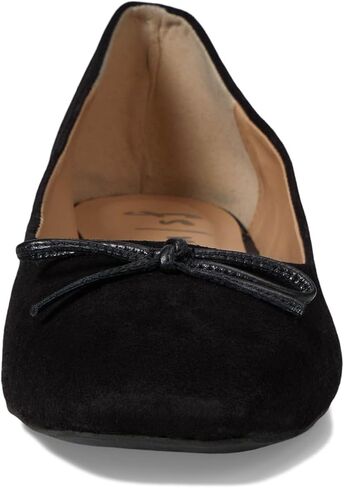 French Sole Women's Mabel Pump in Kuwait