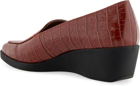Aerosoles Women's Tart Loafer in Saudi Arabia