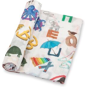 LollyBanks Baby Blanket, 100% Cotton Muslin Swaddle Blanket, Soft Baby Girl Blanket 47 x 47 Inches, Nursery Swaddling Blankets for Girls, Baby Essentials, Registry (Daisy Print)