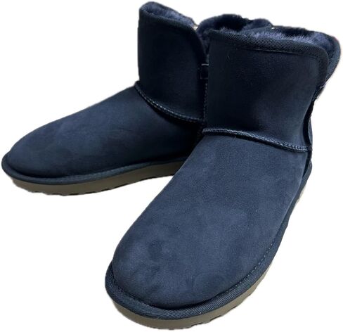 حذاء Kirkland Signature Kirkalnd النسائي ذو حافة صدفية من الشيرلينغ - أزرق داكن in Kuwait