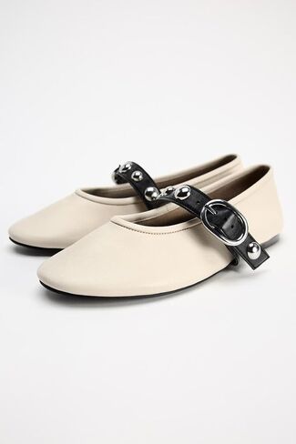 Crystal Rhinestone Ballet Flats for Women Diamond Mesh Round Toe Flat Slip On Low Heeled Flat Shoes Black White Pumps Casual Dress Shoes in Saudi Arabia