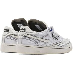 Reebok Unisex-Adult Club C 85 Pump Sneaker