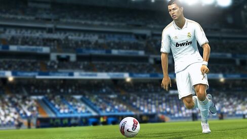 Pro Evolution Soccer 2013 - Xbox 360 in Saudi Arabia