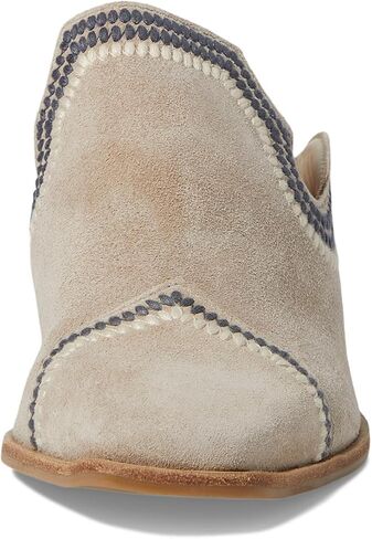 Bernardo Women's Brooklyn Mule in Kuwait