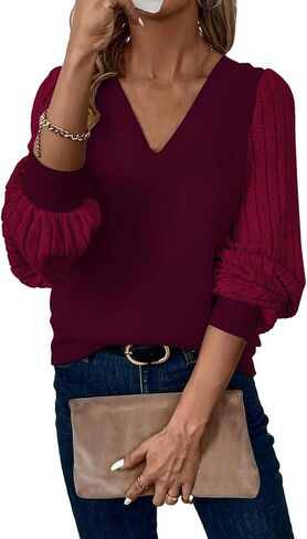 بلوزات حريمي برقبة على شكل V وأكمام طويلة بلوزات فضفاضة غير رسمية وأكمام منتفخة مضلعة تونيك علوية سترات عصرية للخريف in Kuwait