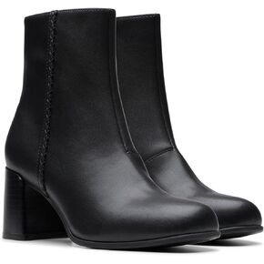 حذاء الكاحل Keirsta Faye للسيدات من Clarks