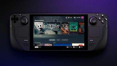 وحدة تحكم الألعاب المحمولة Valve Steam Deck سعة 1 تيرابايت، وشاشة LCD مقاس 1280 × 800 بكسل، ومجموعة ملحقات 5 في 1 in Saudi Arabia