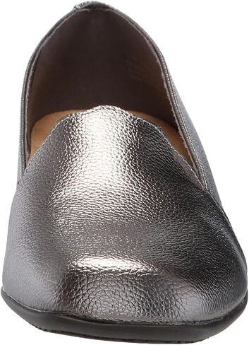 Trotters Women's Sage Ballet Flat in Saudi Arabia