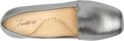 Trotters Women's Sage Ballet Flat in Saudi Arabia