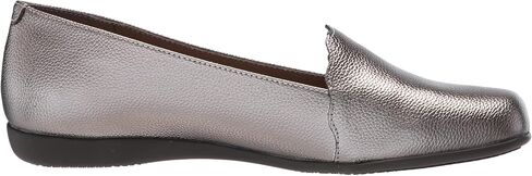 Trotters Women's Sage Ballet Flat in Saudi Arabia