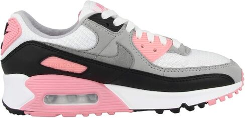 حذاء رياضي للسيدات من Nike، مقاس 6 in Saudi Arabia