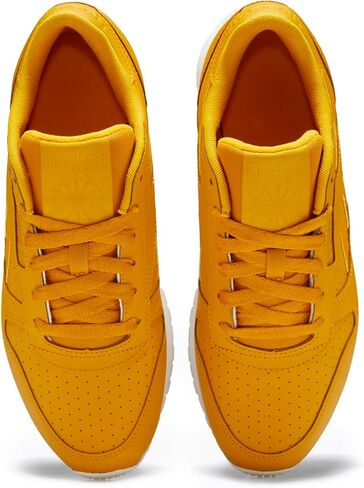 Reebok Women's Classic Leathers Sneaker in Saudi Arabia