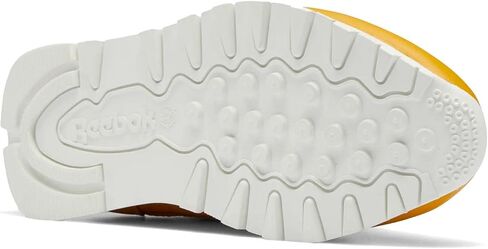 Reebok Women's Classic Leathers Sneaker in Saudi Arabia