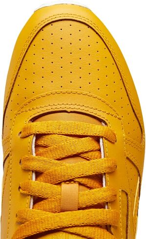 Reebok Women's Classic Leathers Sneaker in Saudi Arabia