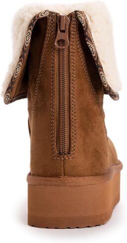 MUK LUKS Women's Amelia Boot in Saudi Arabia