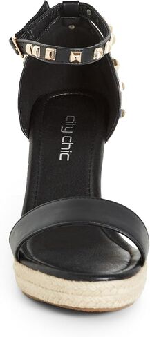 إسفين كهربائي من CITY CHIC مزود بمسمار ذهبي in Kuwait