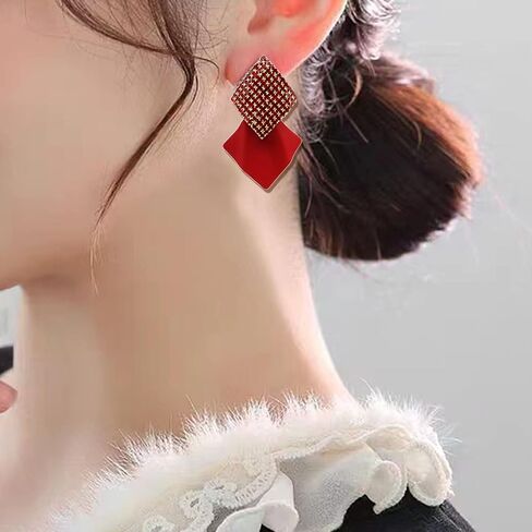 Metal Red Crystal Rhombus Drop Dangle Earrings Bohemian Gold Plated Rhinestone Geometry Statement Dangling Costume Earring For Women Girl Bar Party Fashion Jewelry in Saudi Arabia