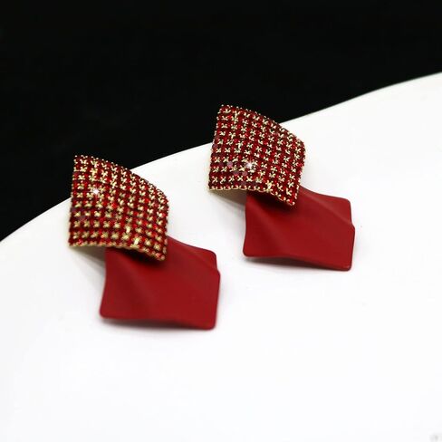 Metal Red Crystal Rhombus Drop Dangle Earrings Bohemian Gold Plated Rhinestone Geometry Statement Dangling Costume Earring For Women Girl Bar Party Fashion Jewelry in Saudi Arabia