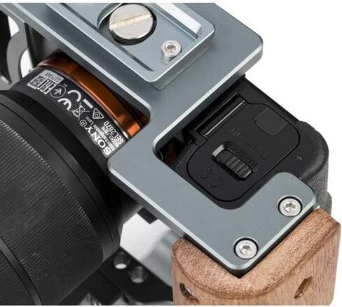 Sevenoak SK-A9C1 Pro Aluminum Camera Cage with Top Handle, Shoe Mount and 15mm Rods - Custom Fit for Sony a7, a7S, a7R, a7 II, a7R II, a7R III, & a9 Mirrorless Cameras in Kuwait