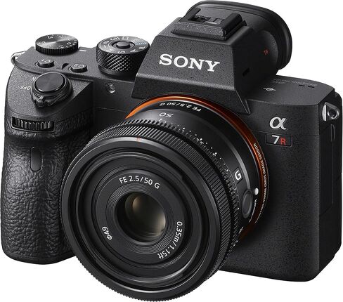 Sony a7R III Full Frame Mirrorless Camera Body ILCE-7RM3A/B Bundle with Tamron 28-75mm F2.8 Di III VXD G2 Lens A063 + Deco Gear Bag + Extra Battery & Dual Charger+ 64GB Card+ Tripod & Kit Accessories in Saudi Arabia