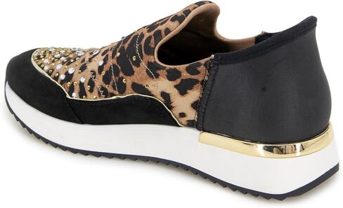 Kenneth Cole REACTION Women's Cameron Easy on Puff Sneaker in Saudi Arabia