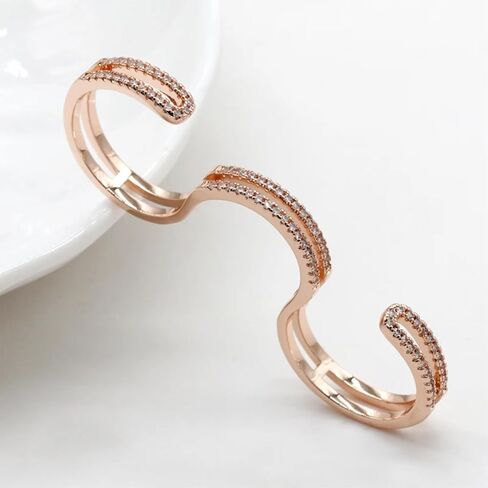 Exquisite micro-inlaid three-finger women's ring Adjustable size ring with AAA cubic zirconia classic women's finger ring, ins trendy and cool niche design, cool style, fashionable personality, light luxury tail ring in Saudi Arabia
