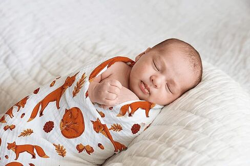 Fox Muslin Blankets - Extra Large Size: 44''x44'' Inches - Soft Breathable Fabric for Baby - Perfect for Swaddling and Nursing - Gender-Neutral Design - Ideal in Saudi Arabia
