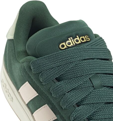 حذاء رياضي نسائي من Adidas Grand Court Alpha 00s رياضي in Saudi Arabia