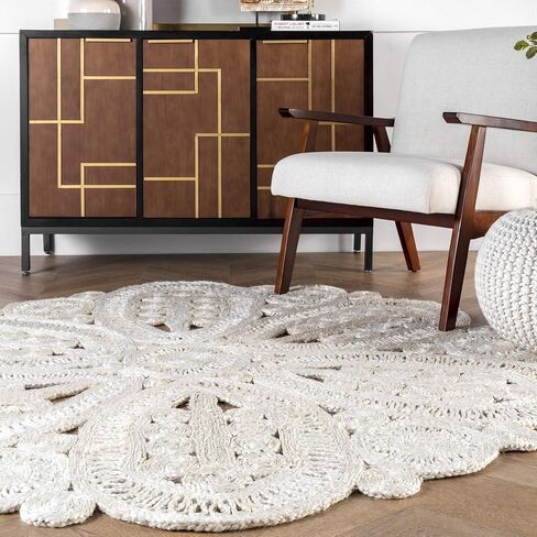 nuLOOM Bree Floral Braided Jute Accent Rug, 4' Round, Natural in Saudi Arabia