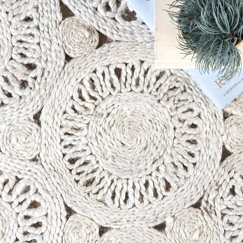 nuLOOM Bree Floral Braided Jute Accent Rug, 4' Round, Natural in Saudi Arabia