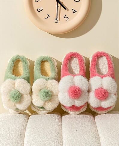 Women's slippers Funny plush flower slippers Warm anti slip winter slippers Soft adult home cotton slippers in Saudi Arabia
