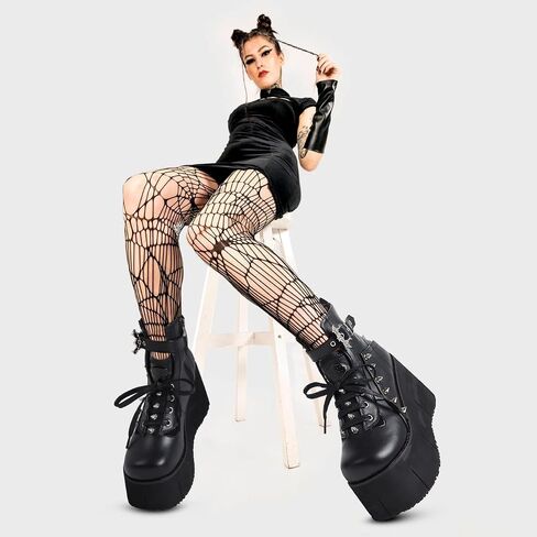 حذاء أسود ذو نعل سميك للنساء من Goth Rave حذاء بمقدمة مستديرة وكعب عالي مكتنز وأحذية بإبزيم in Kuwait