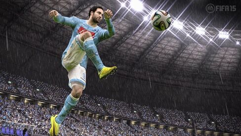 لعبة FIFA 15 (الإصدار المطلق) - بلاي ستيشن 4 (متجددة) in Saudi Arabia