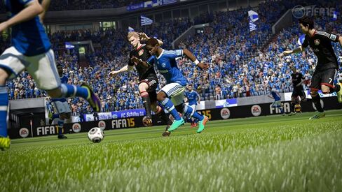 لعبة FIFA 15 (الإصدار المطلق) - بلاي ستيشن 4 (متجددة) in Saudi Arabia