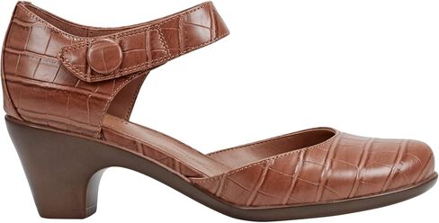 Easy Spirit Women's Clarice3 Pump in Saudi Arabia