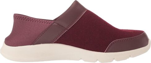 Spenco Women's Cabriolet Sneaker in Saudi Arabia