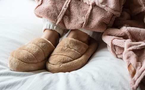 شبشب داخلي Pantuflon Fuzzy سهل الارتداء للنساء in Saudi Arabia