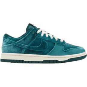 Nike Womens WMNS Dunk Low DZ5224 300 Green Velvet - Size 7W