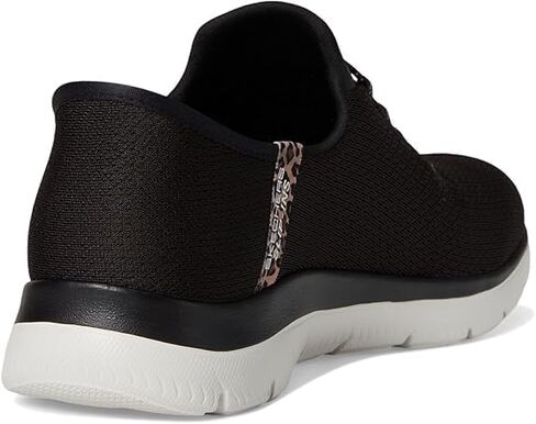 حذاء رياضي نسائي من Skechers - طراز Summits-Leopard Chic بدون استخدام اليدين in Saudi Arabia