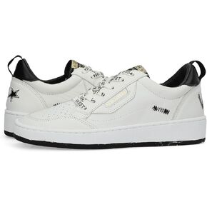 حذاء رياضي نسائي من Vintage Havnaa in Kuwait