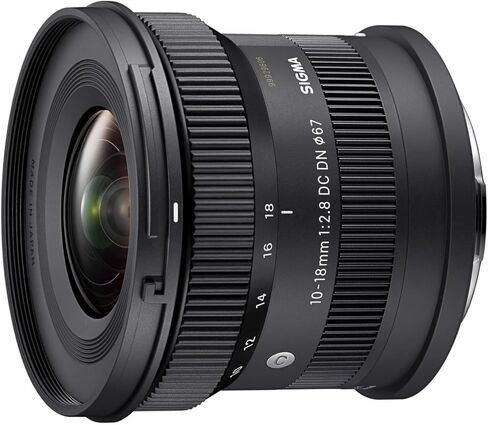 عدسة سيجما 10-18 ملم f/2.8 DC DN المعاصرة لحامل Fujifilm-X مع ملحقات Pixel Advance وحزمة السفر | 207975 | سيجما 10-18 ملم f/2.8 فوجي in Saudi Arabia
