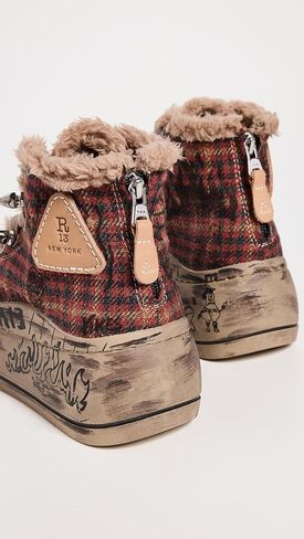 حذاء كورت عالي الجودة للسيدات من R13 in Kuwait