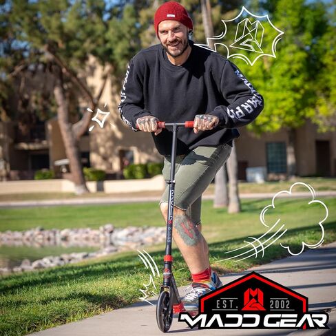 سكوتر Madd Gear Metro 200 القابل للطي للبالغين والمراهقين - سكوتر ركاب قابل للتعديل وخفيف الوزن بعجلتين مع عجلات دوارة كبيرة ناعمة in Kuwait