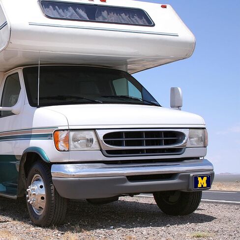 علامة لوحة ترخيص معدنية للبالغين من الجنسين من Rico Industries NCAA in Kuwait