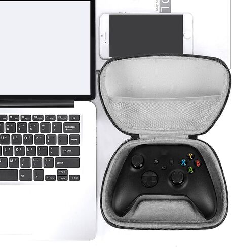 حقيبة سفر لوحدة التحكم Geekria متوافقة مع Xbox One، وXbox Series X/S، وXbox Wireless، وحقيبة حمل ذات هيكل صلب، ومساحة تخزين واقية مع جيب شبكي داخلي لكابل الشحن (رمادي) in Saudi Arabia