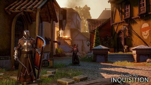 Dragon Age Inquisition (Xbox 360) (Renewed) in Saudi Arabia