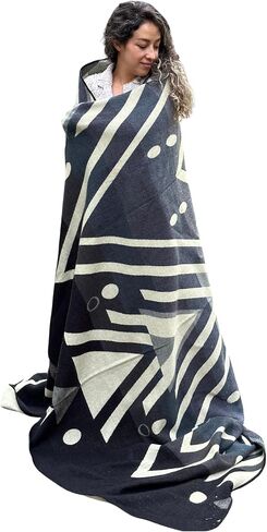Tommy Lion - Alpaca Wool Blanket 80"x90", Hypoallergenic, Soft, Lightweight, Handwoven, Queen Size. Lienzo Gray in Kuwait