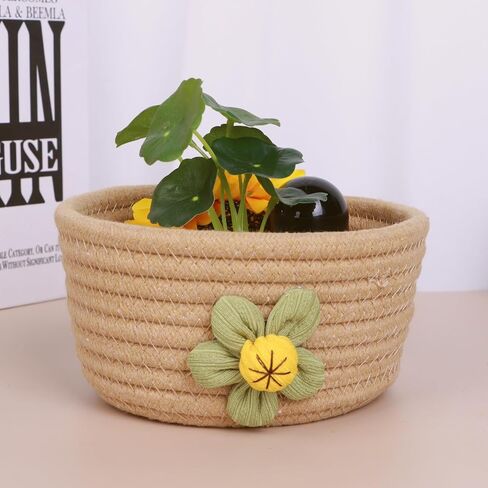 A Set of Three Large Covered Storage Baskets, Handmade Woven Fresh Style Desktop Decoration, Organizing Household Miscellaneous Items in Saudi Arabia