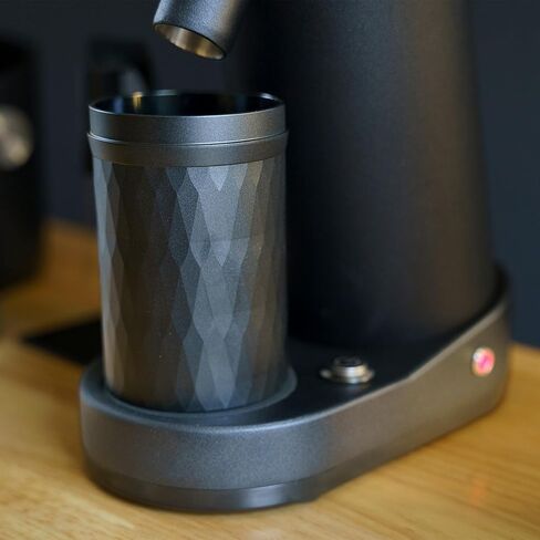 مطحنة القهوة D40+ ذات الجرعة الواحدة (أسود) in Kuwait